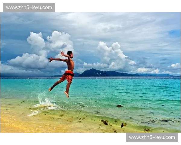 跳水触球：在空中与命运相遇的瞬间